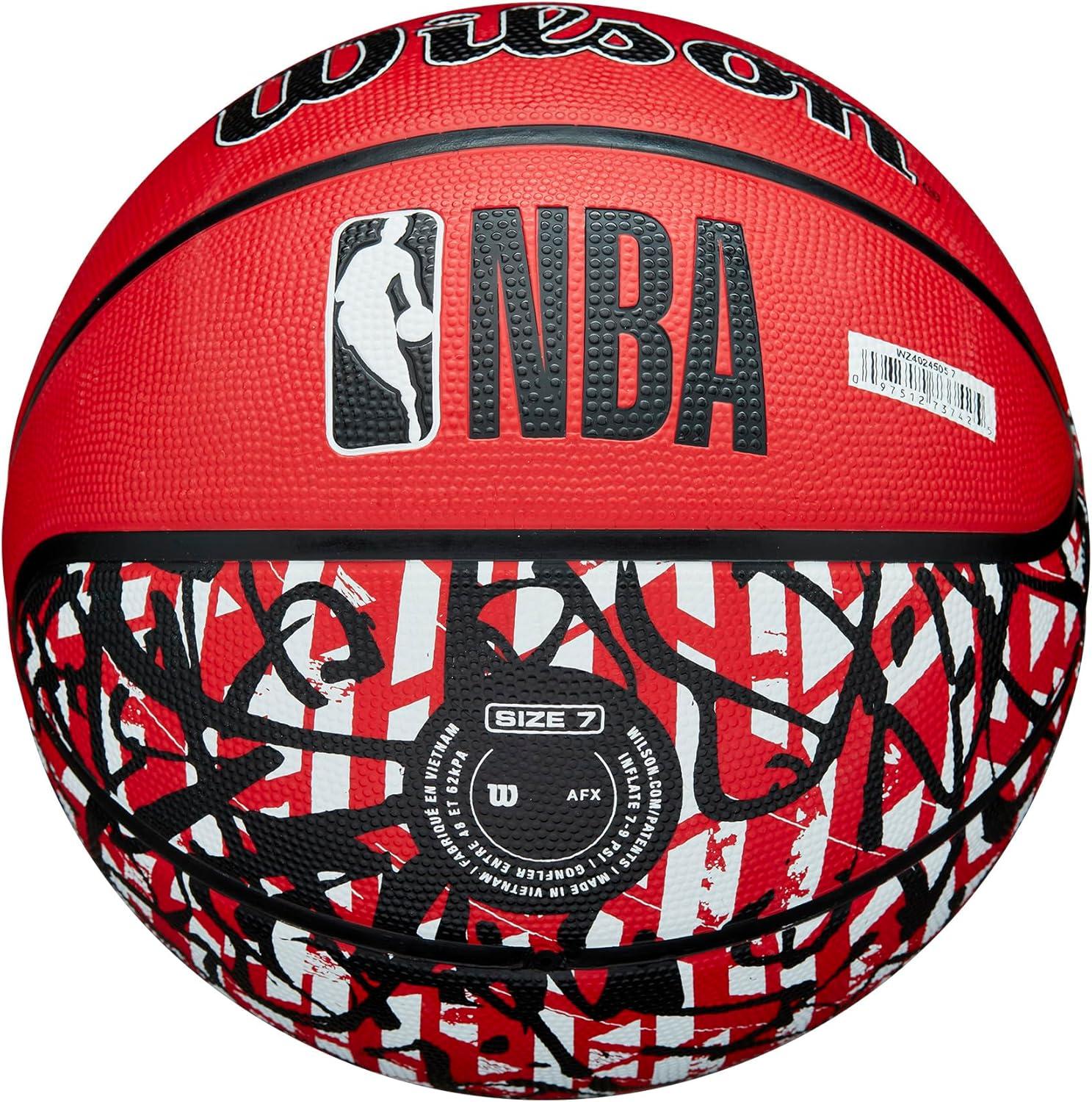 imageWILSON NBA Team Graffiti Basketballs Size 7295Chicago Bulls