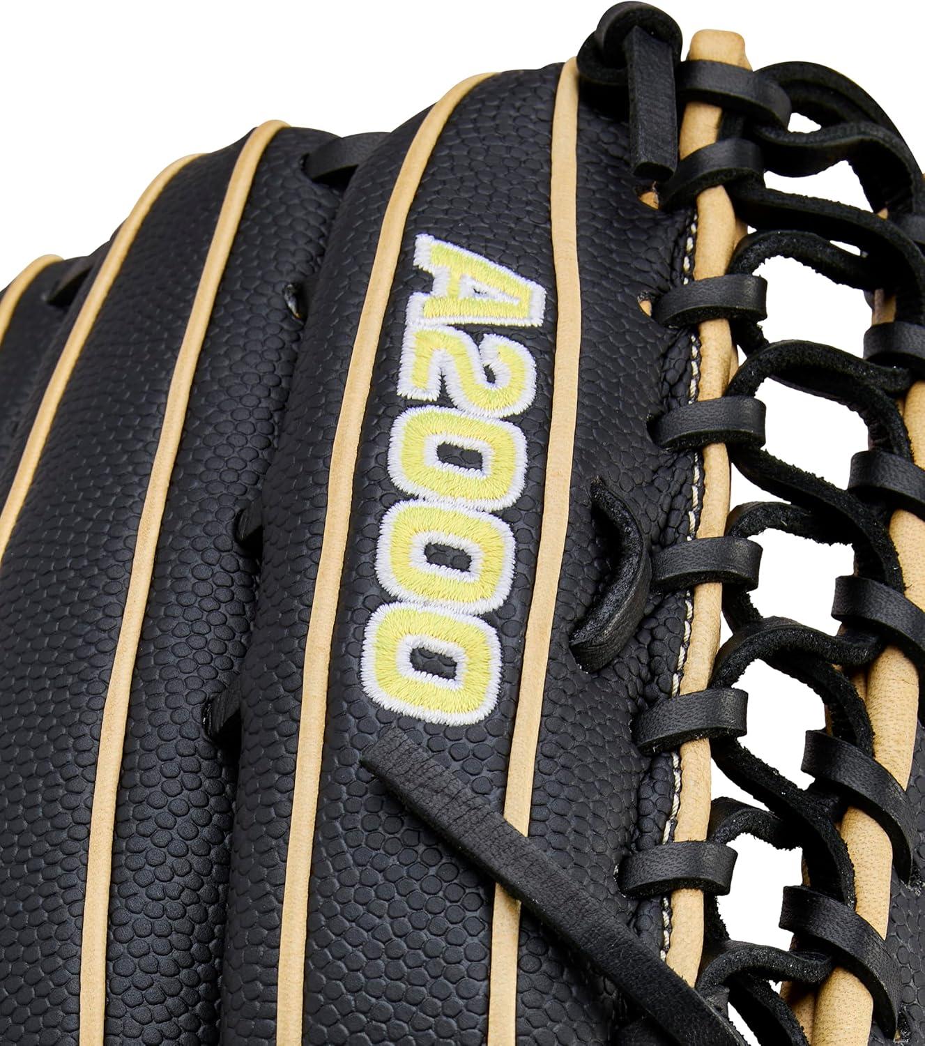 imageWilson 2026 A2000 Classic Baseball GlovesBlackBlonde