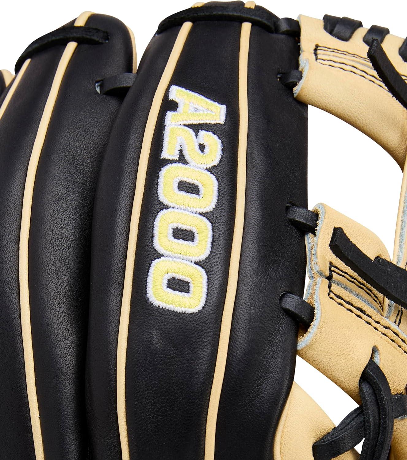 imageWilson 2026 A2000 Classic Baseball GlovesBlackBlonde