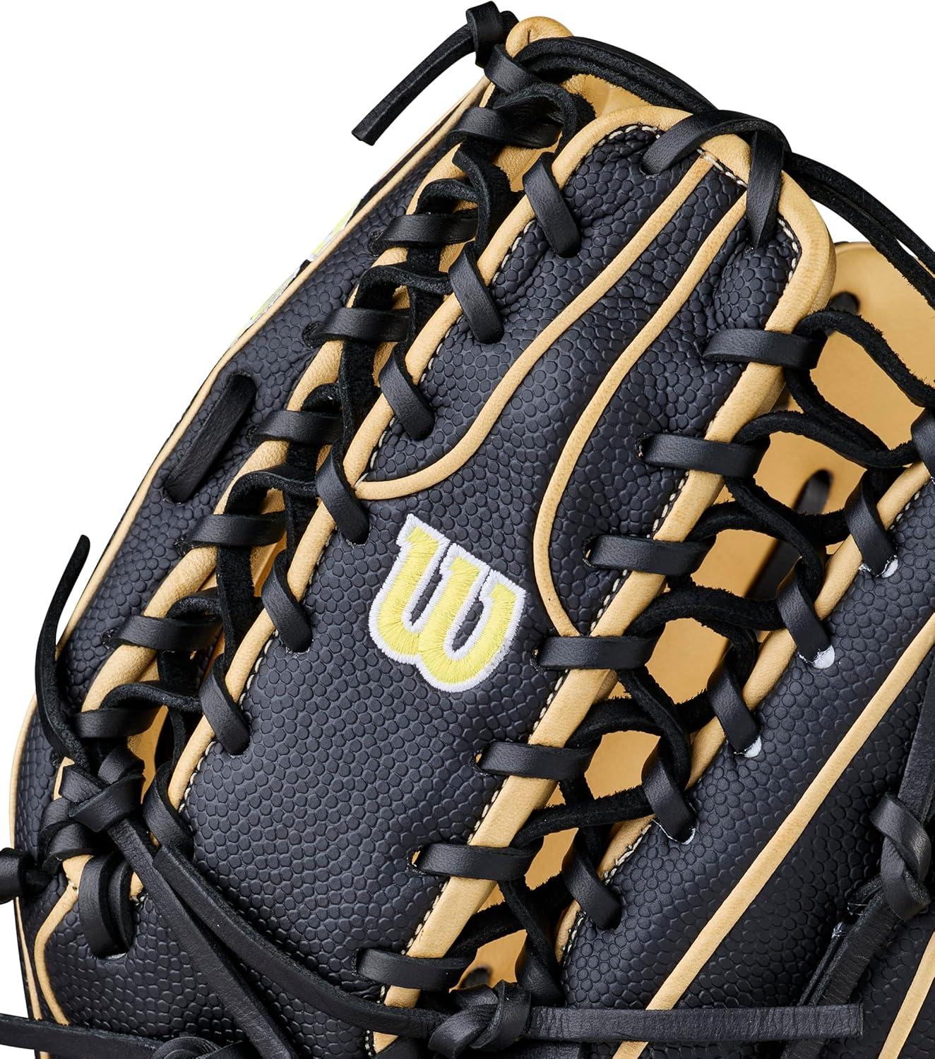 imageWilson 2026 A2000 Classic Baseball GlovesBlackBlonde