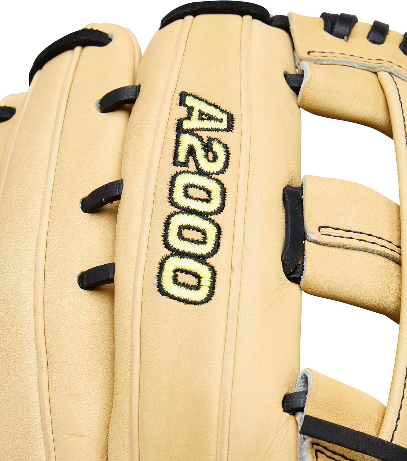imageWilson 2026 A2000 Classic Baseball GlovesBlondeBlack