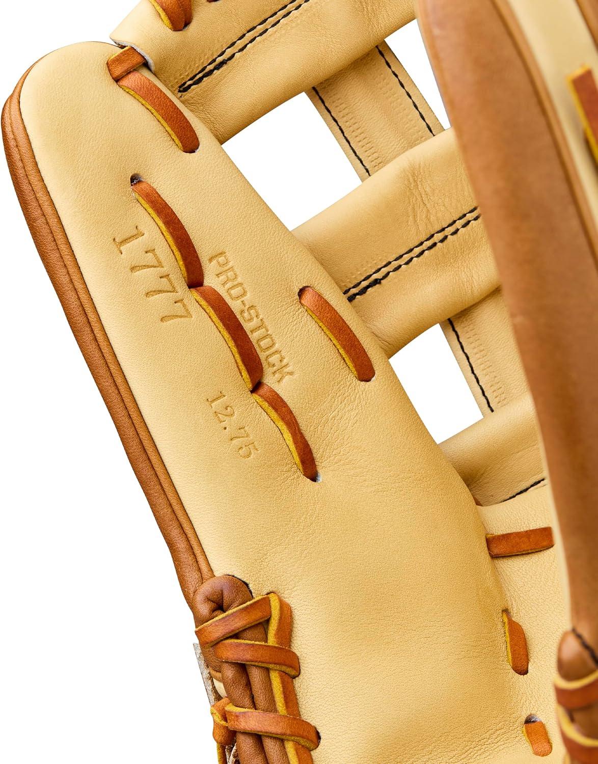imageWilson 2026 A2000 Classic Baseball GlovesSaddleBlonde