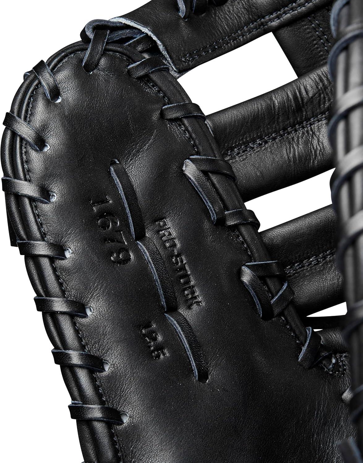 imageWilson 2024 Classics Series A2000 Baseball GlovesBlackYellow