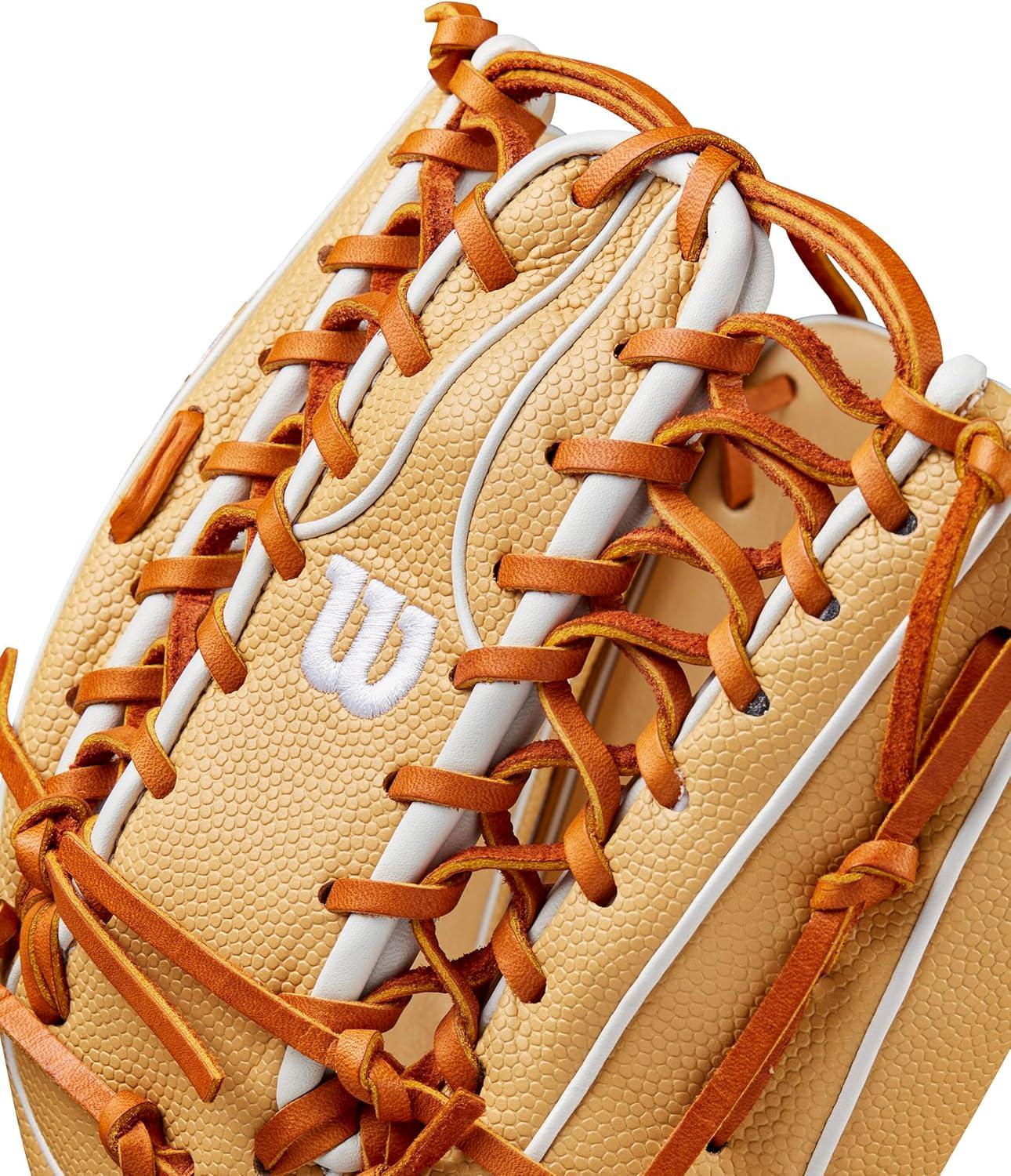 imageWilson Fall 2024 A2000 Baseball GlovesBlondeWhite