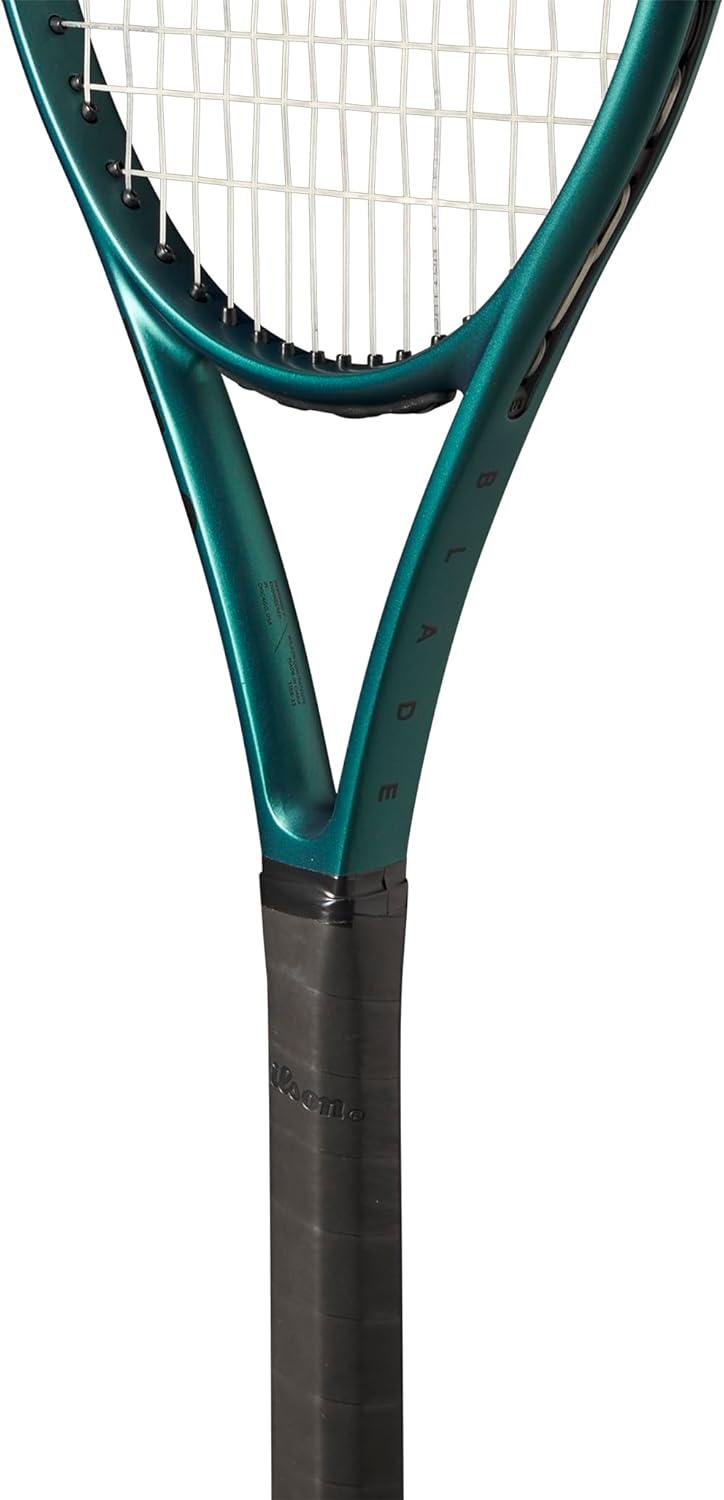 imageWilson Blade V9 Junior Performance Tennis Rackets Emerald Green26